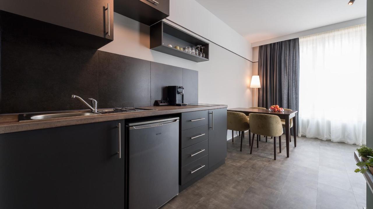 Metropol Apartments & Suites Тюбинген Экстерьер фото